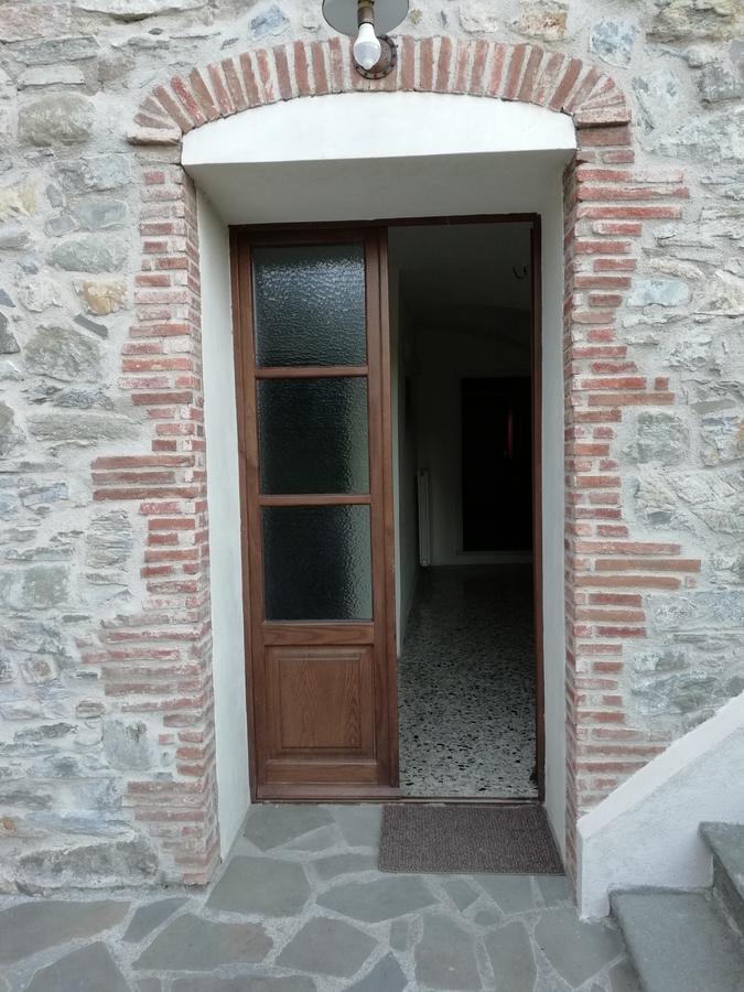 Ferienwohnung San Francesco E Il Lupo Pontremoli Exterior foto